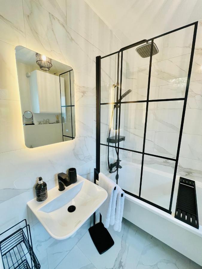 Cotswold Chic Retreats "Cloud Nine" Central Chipping Campden-Parking-Garden المظهر الخارجي الصورة
