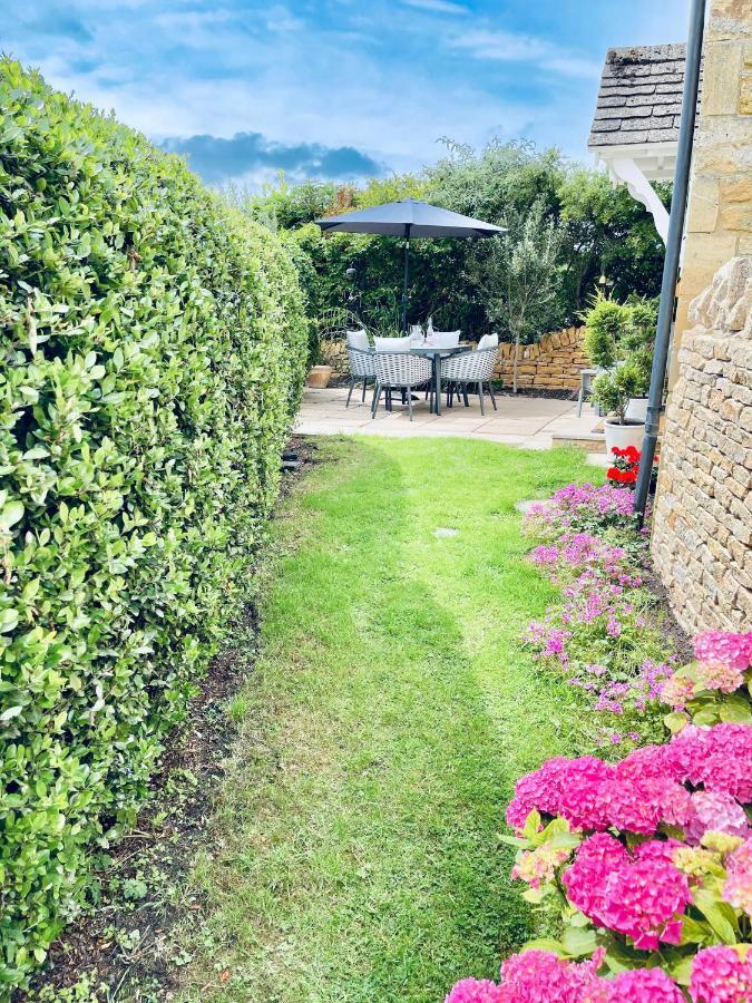 Cotswold Chic Retreats "Cloud Nine" Central Chipping Campden-Parking-Garden المظهر الخارجي الصورة